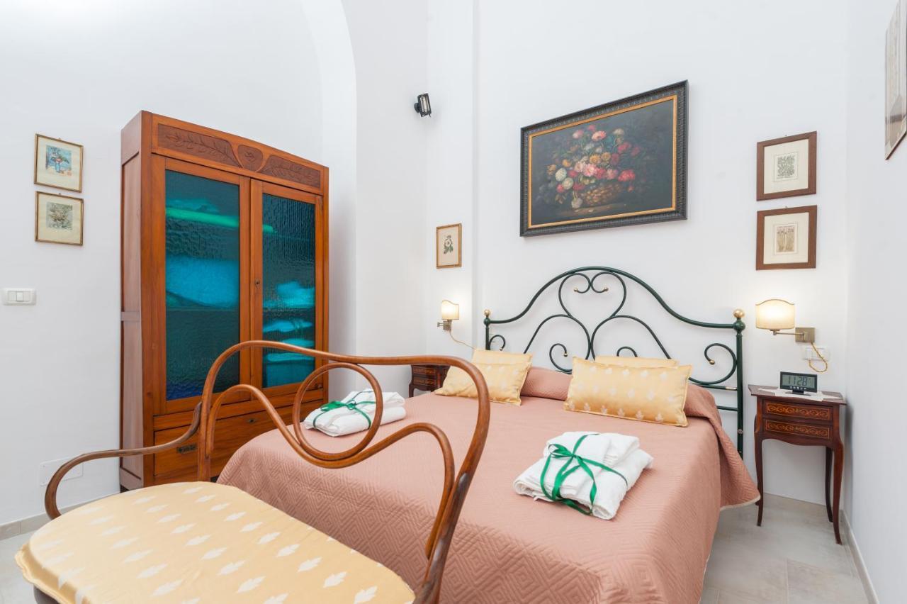 Alle Porte Del Barocco House Lecce Bagian luar foto